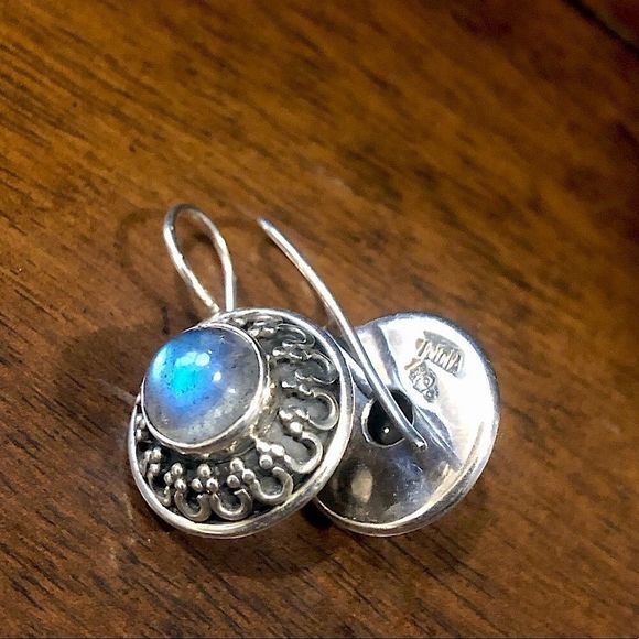 VINTAGE Blue Moonstone Cabochon Sterling Silver Oxidized Earrings - Picture 8 of 10